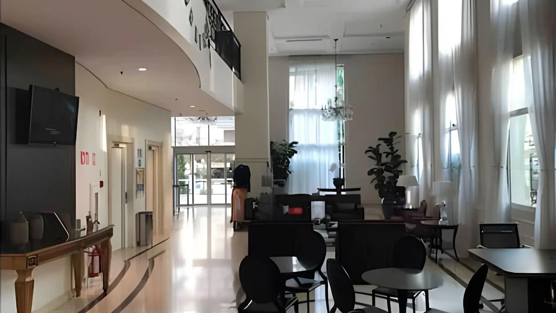 Appartamento Flat Localizado Na Rua Oscar Freire San Paolo