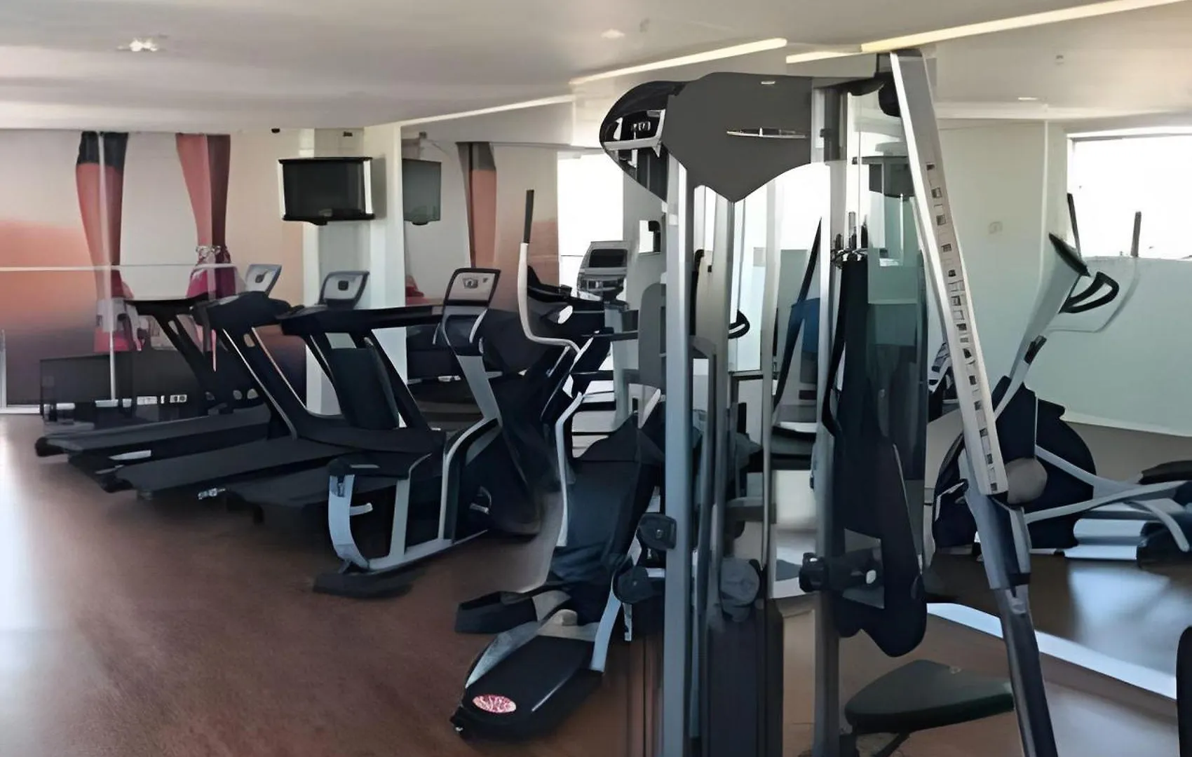 Appartamento Flat Localizado Na Rua Oscar Freire San Paolo